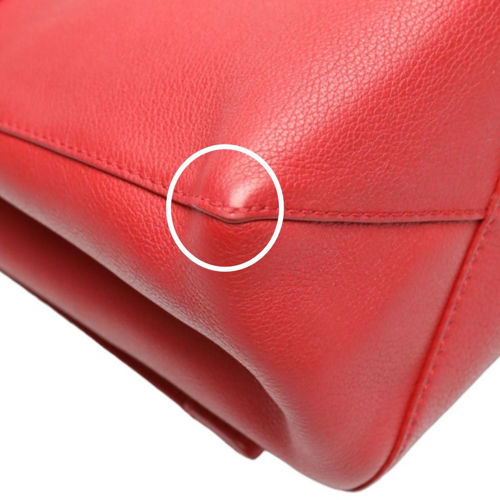 Louis Vuitton Calf Handbag Lock Me II 2 Shoulder Bag — view 9