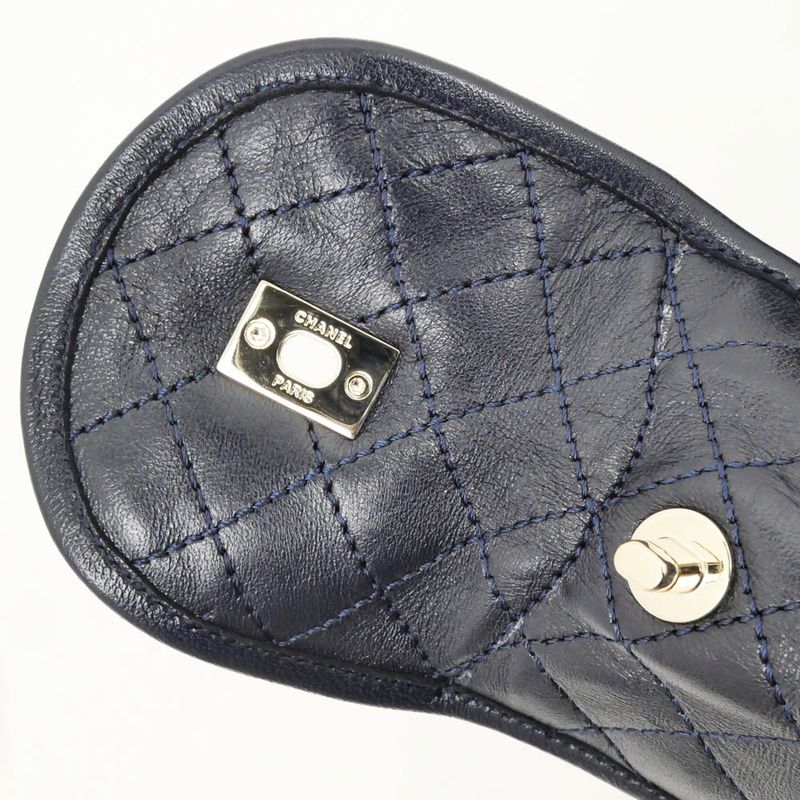 Chanel Quilted Turnlock Side Gore Shorts Navy 38 — view 8