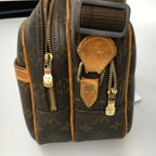 Louis Vuitton Shoulder Bag — view 3