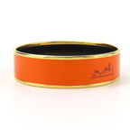 Hermes Bangle Emile GM Metal Cloisonne Orange Carved Gold Hardware Bracelet — view 4