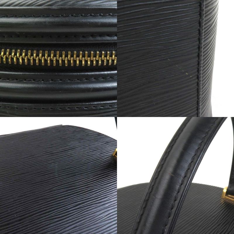 Louis Vuitton Handbag Cannes — view 9