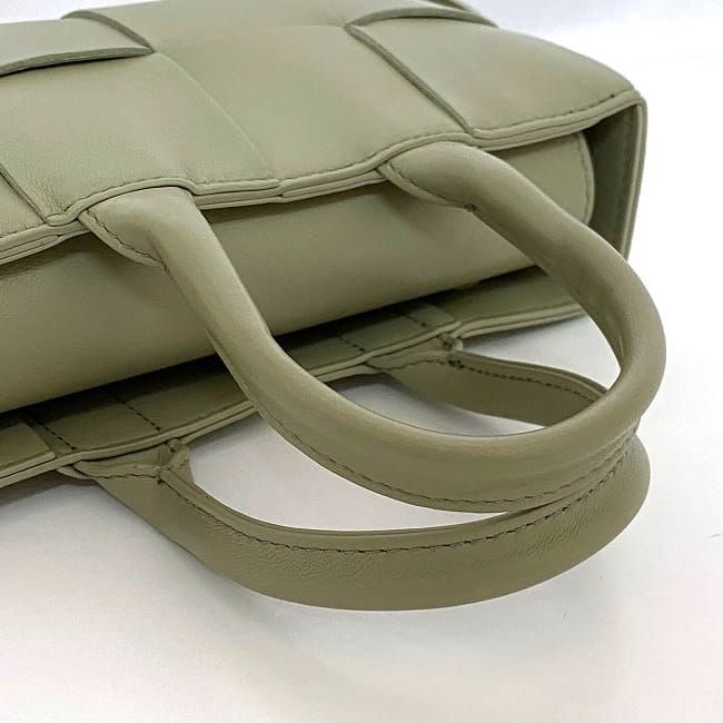 Bottega Veneta 2-Way Bag Mini East West Light Green — view 9