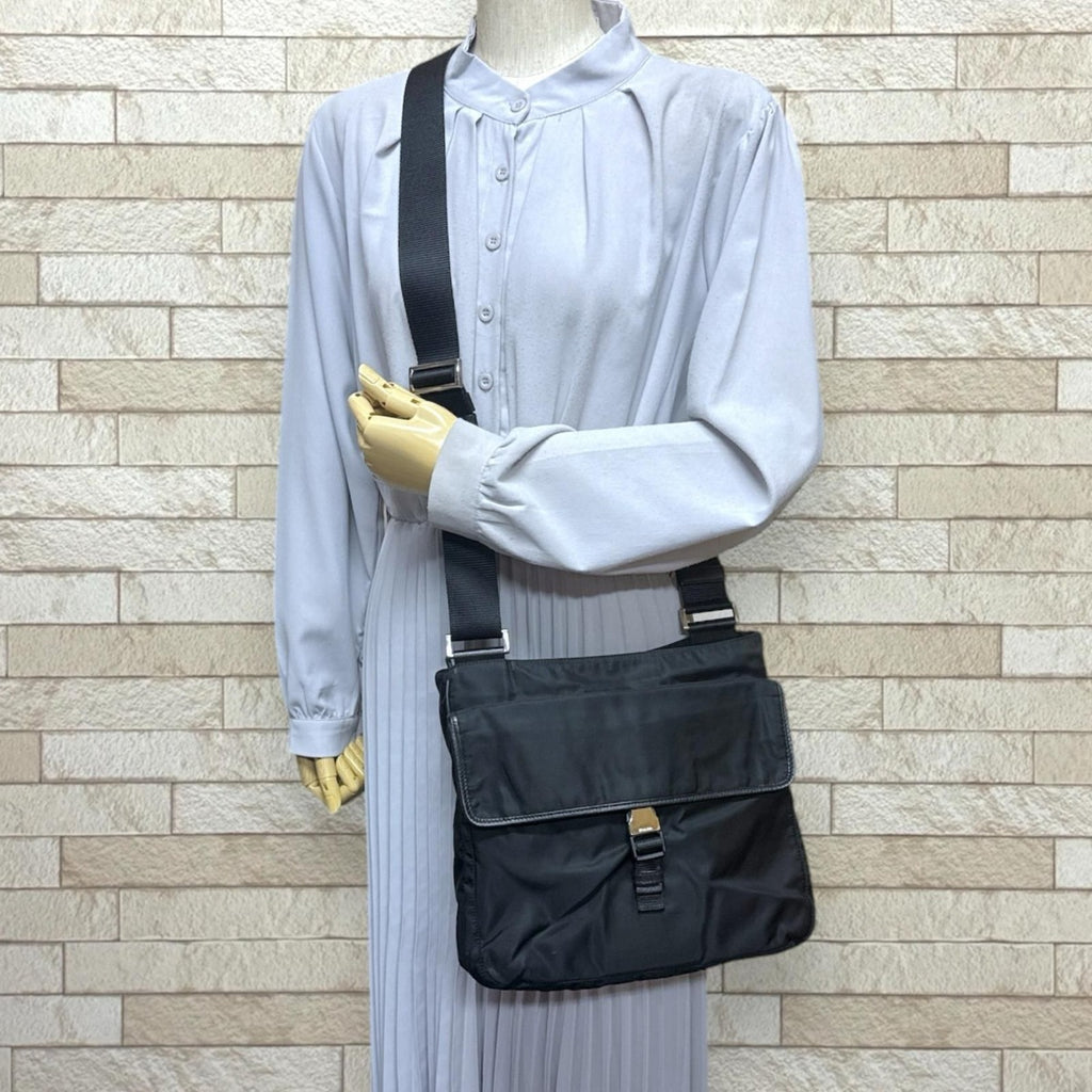Prada Shoulder Bag Nylon Black Nero — view 2