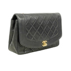 Chanel Shoulder Bag Diana Lambskin Black Gold — view 2