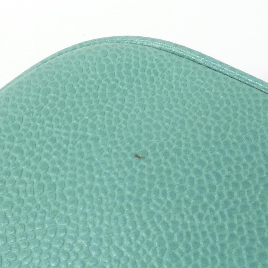 Chanel 07060 Bag Vintage — view 4