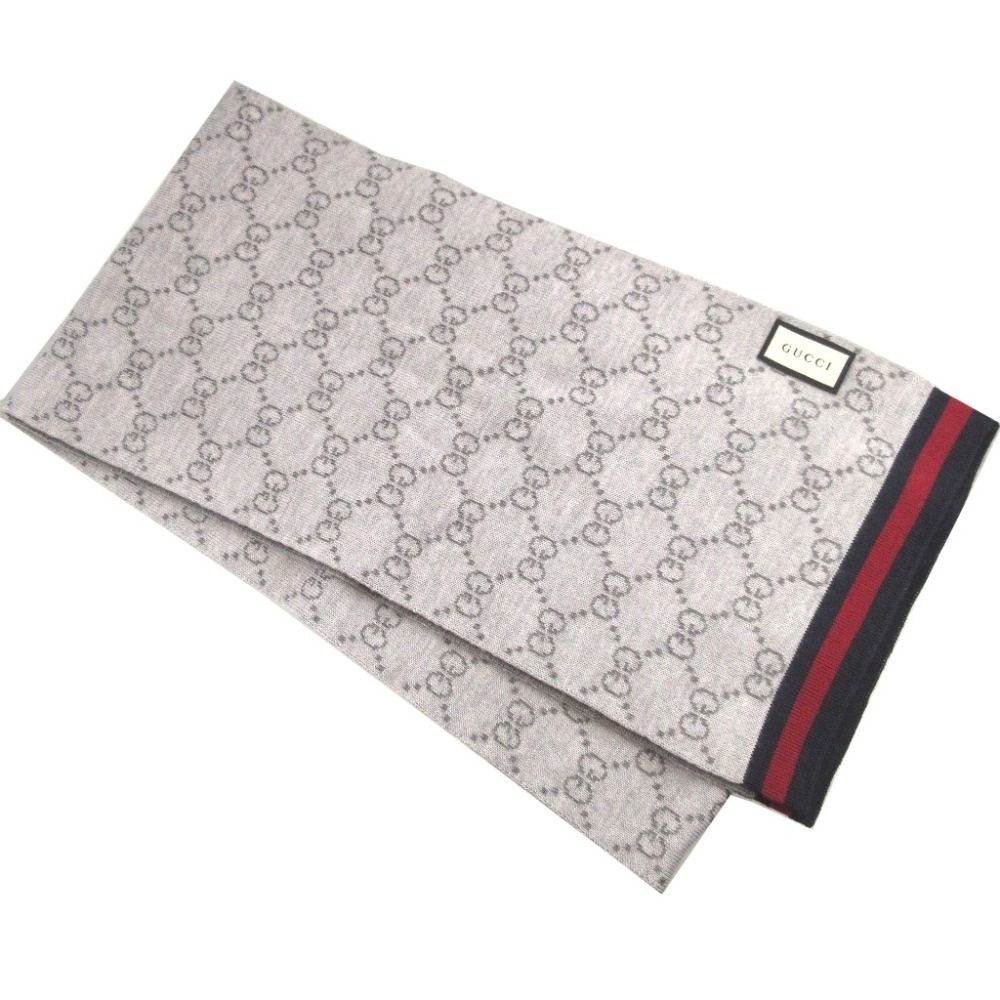 Gucci GG Pattern Sherry Wool Gray Scarf