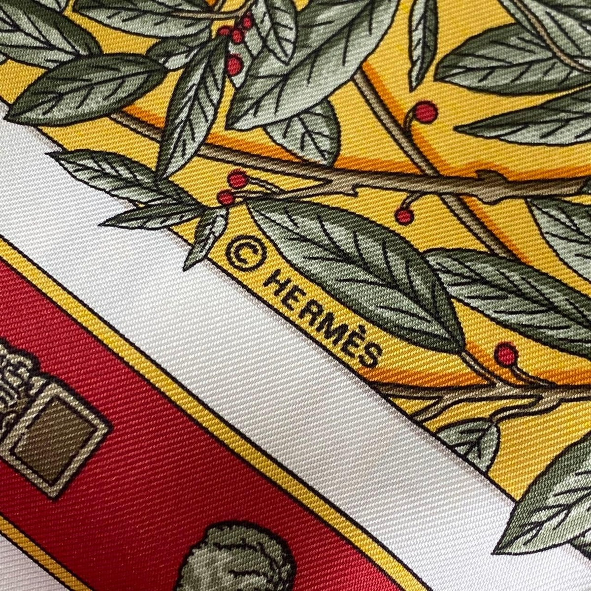Hermes Scarf Silk Carre 90 le Songe de Poliphile Dream Red Box — view 6
