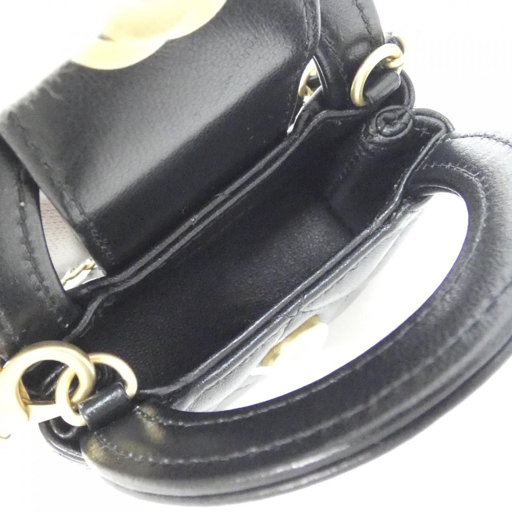 Chanel Bag Charm Black Mat — view 4