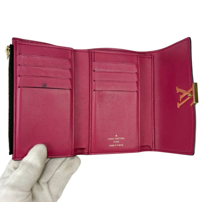 Louis Vuitton Trifold Wallet Portefeuille Capucines Black Taurillon — view 5