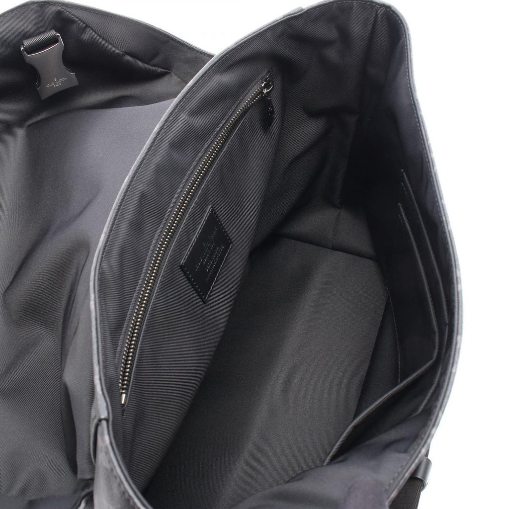 Louis Vuitton Shoulder Bag Messenger Voyage MM Canvas — view 3