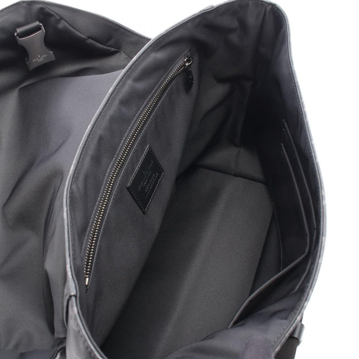 Louis Vuitton Shoulder Bag Messenger Voyage MM Canvas — view 3