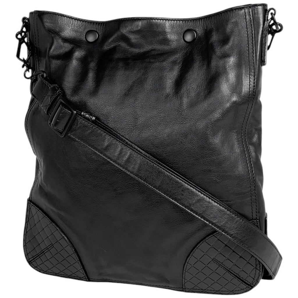 Bottega Veneta Intrecciato Scorpito Shoulder Bag Leather Black