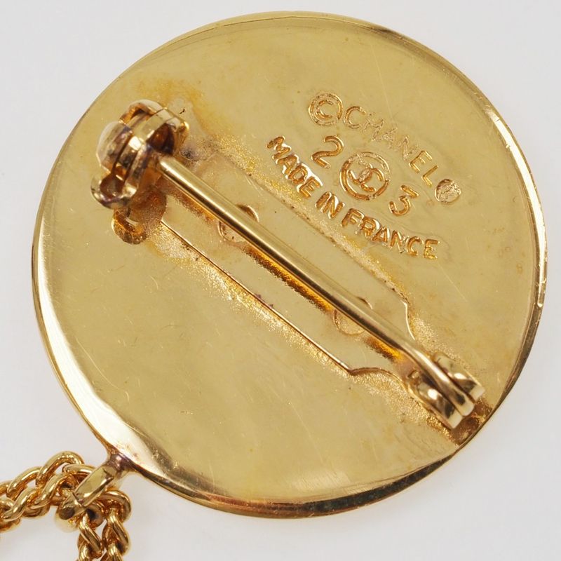 Chanel Quilted Bag Motif Vintage Gold Plated 23 18.3 g Brooch — view 4