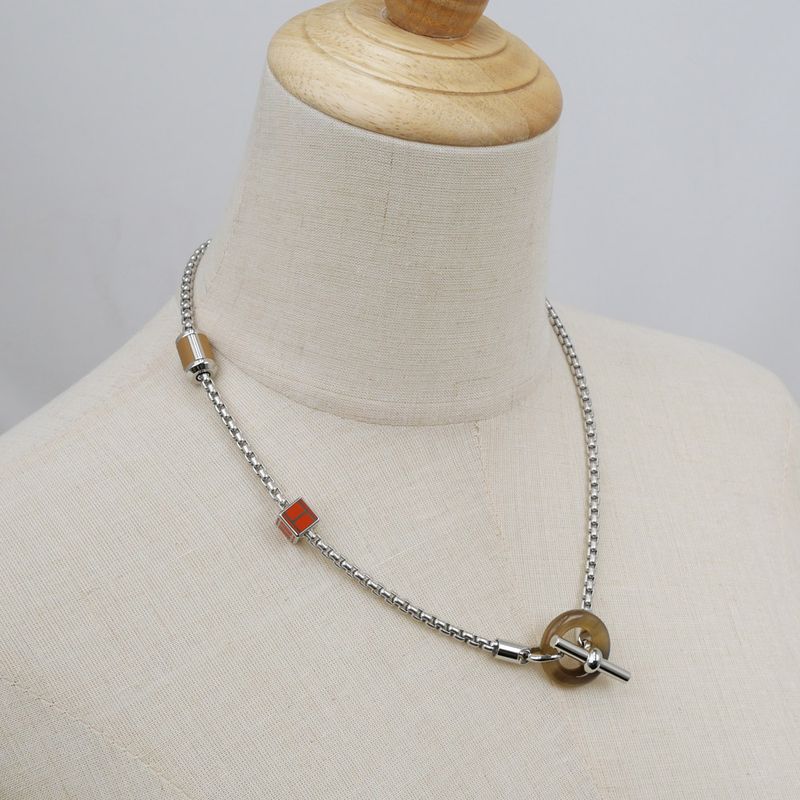 Hermes Meri Melo Necklace Buffalo Horn Metal Silver H Cube — view 9