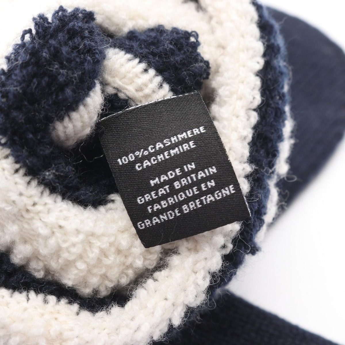Chanel Gloves CC Logo Mittens — view 4