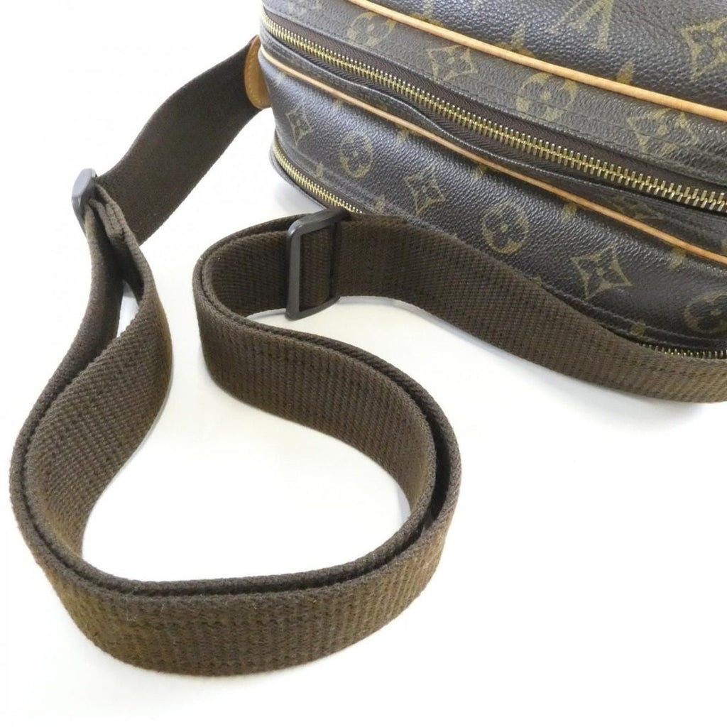 Louis Vuitton Monogram Reporter 28 cm Shoulder Bag — view 6