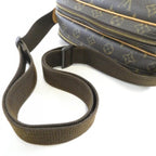 Louis Vuitton Monogram Reporter 28 cm Shoulder Bag — view 6
