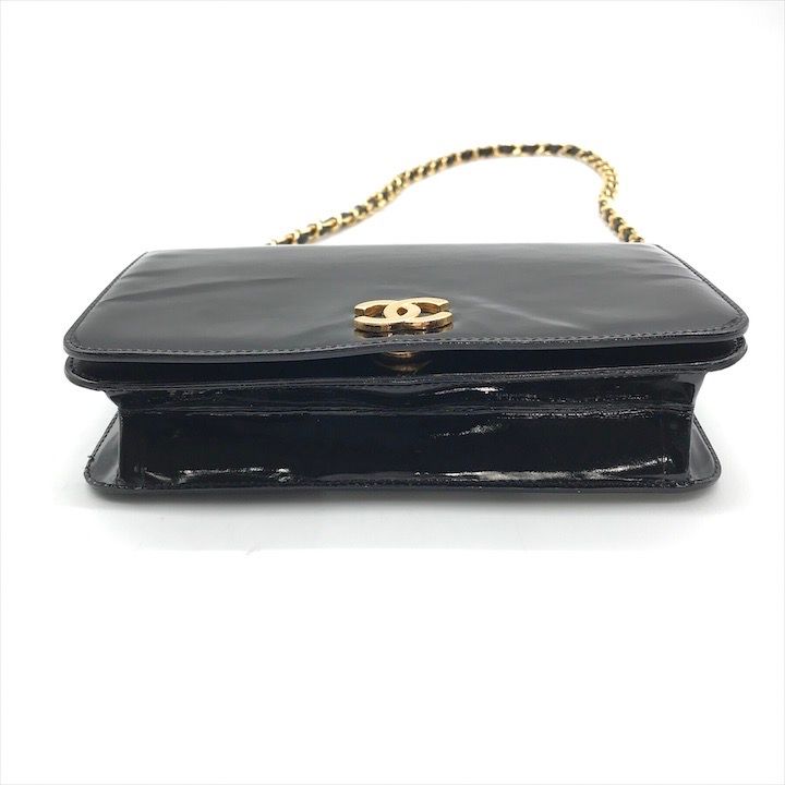 Chanel CC Logo Patent Chain Shoulder Bag Black Push Lock — view 3