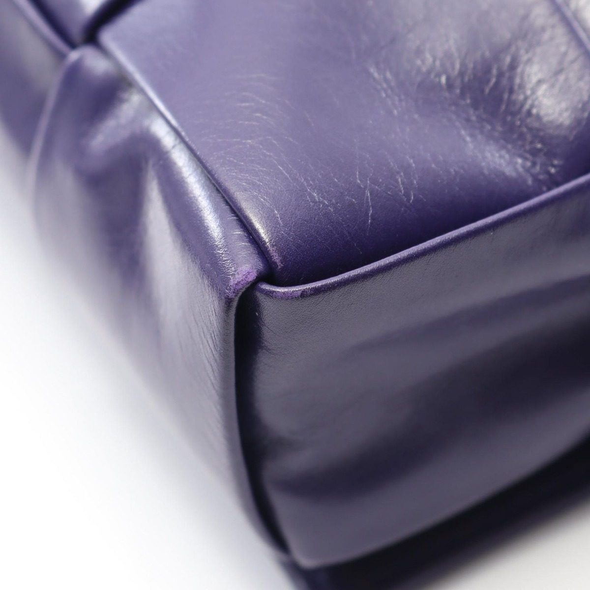Bottega Veneta Shoulder Bag Candy Cassette Purple Leather Intrecciato — view 7