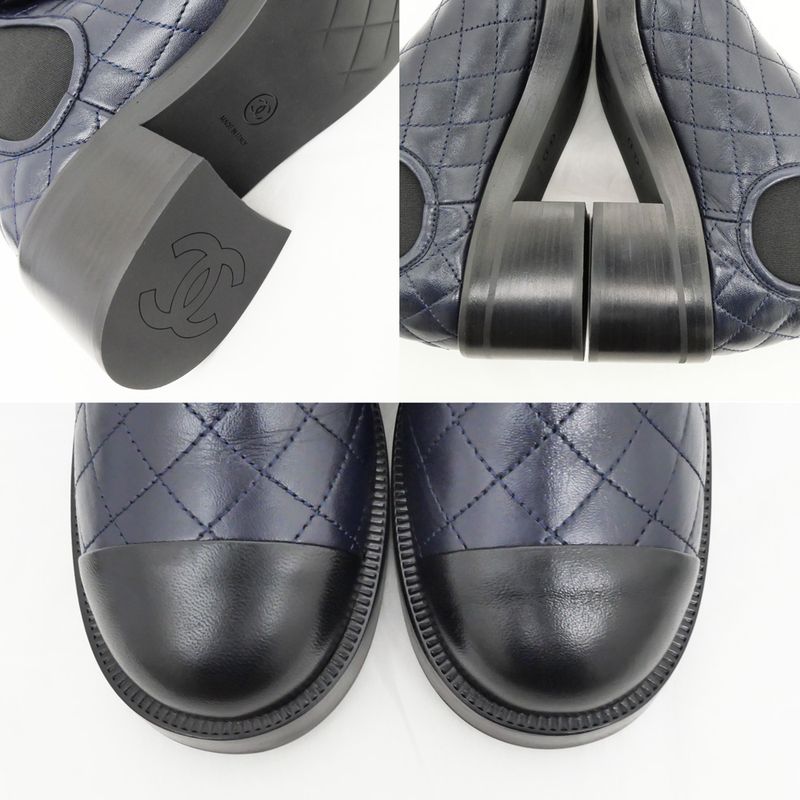 Chanel Quilted Turnlock Side Gore Shorts Navy 38 — view 9