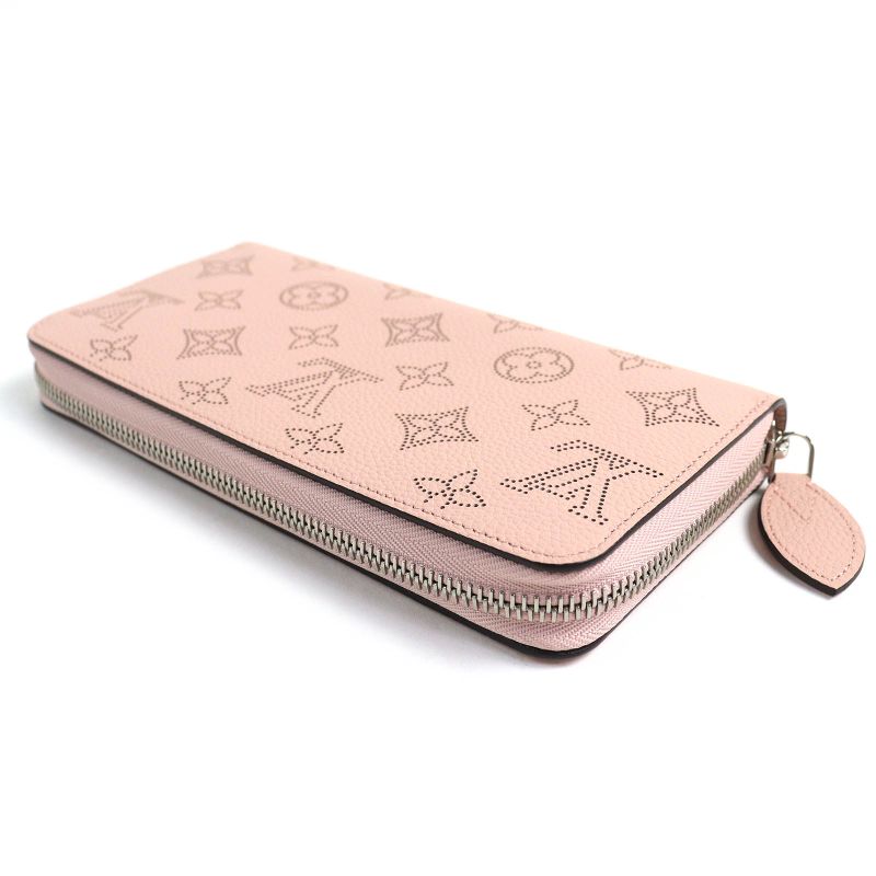 Louis Vuitton Mahina Monogram Zippy Wallet Long Magnolia Storage — view 4