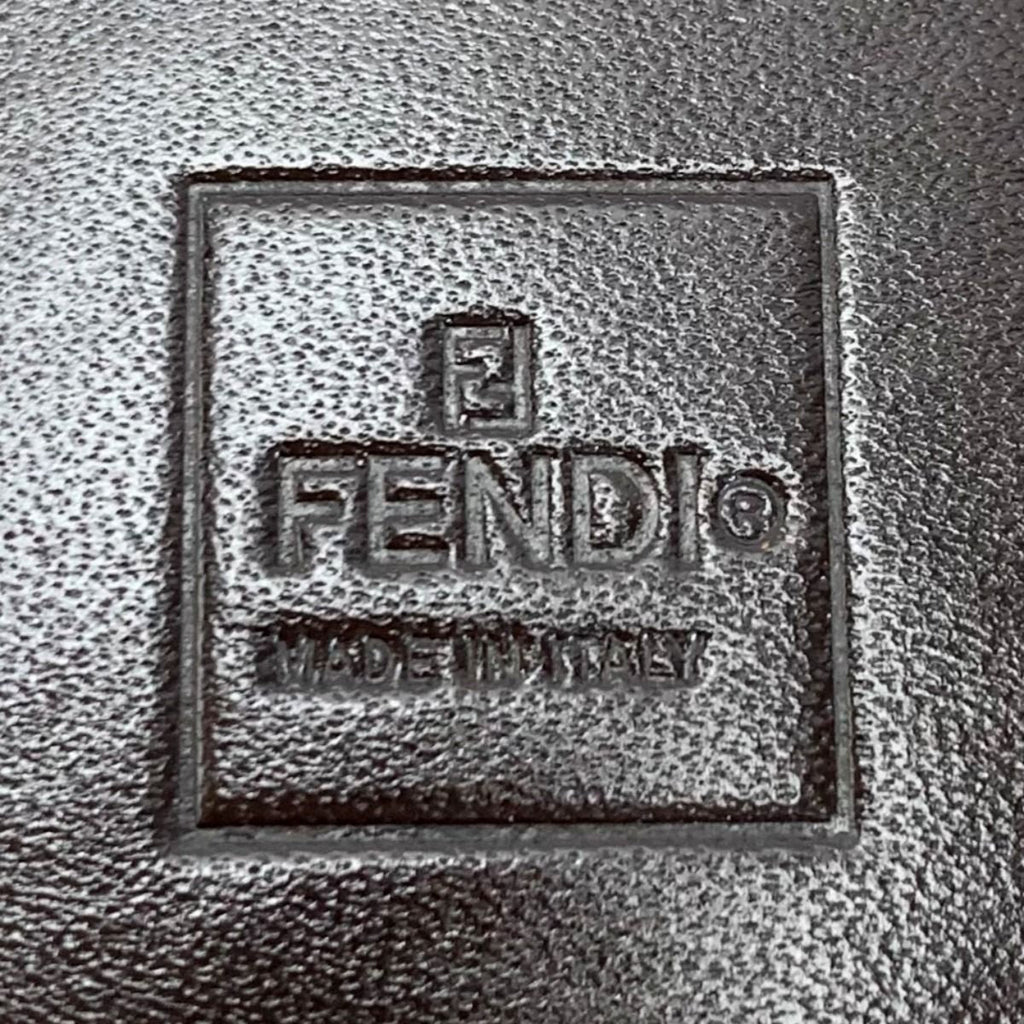 Fendi Zucca 2289-10162-099 Dark Brown Quadruple Key Case — view 7