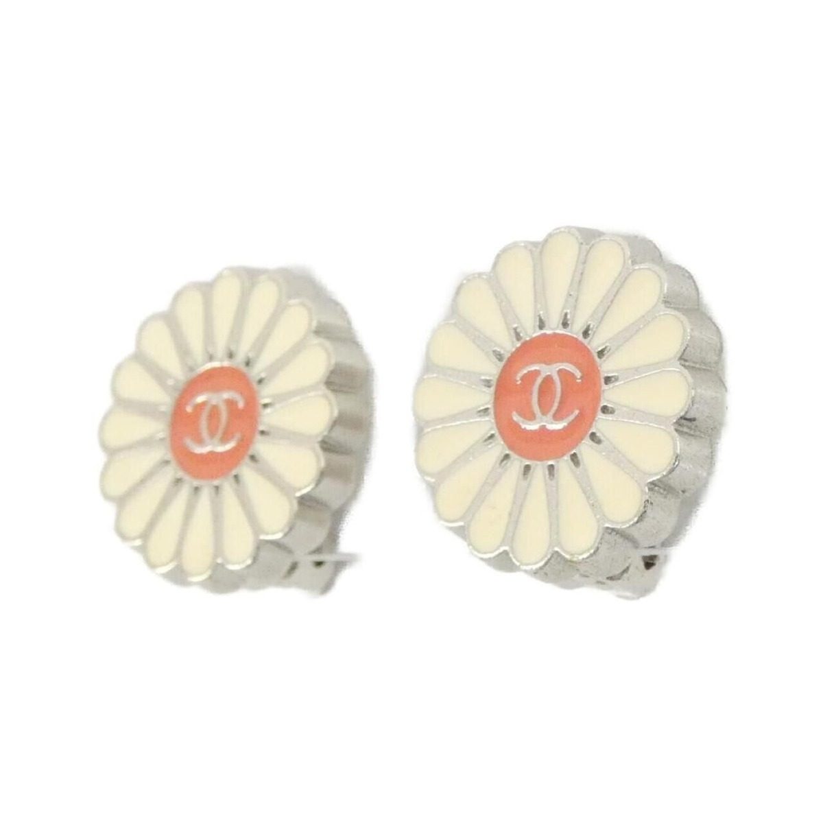 Chanel Vintage Earrings Silver — view 2