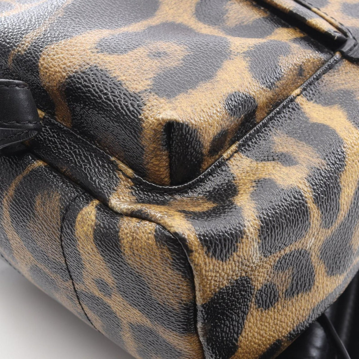 Louis Vuitton Backpack Palm Springs PM Leopard Pattern — view 7