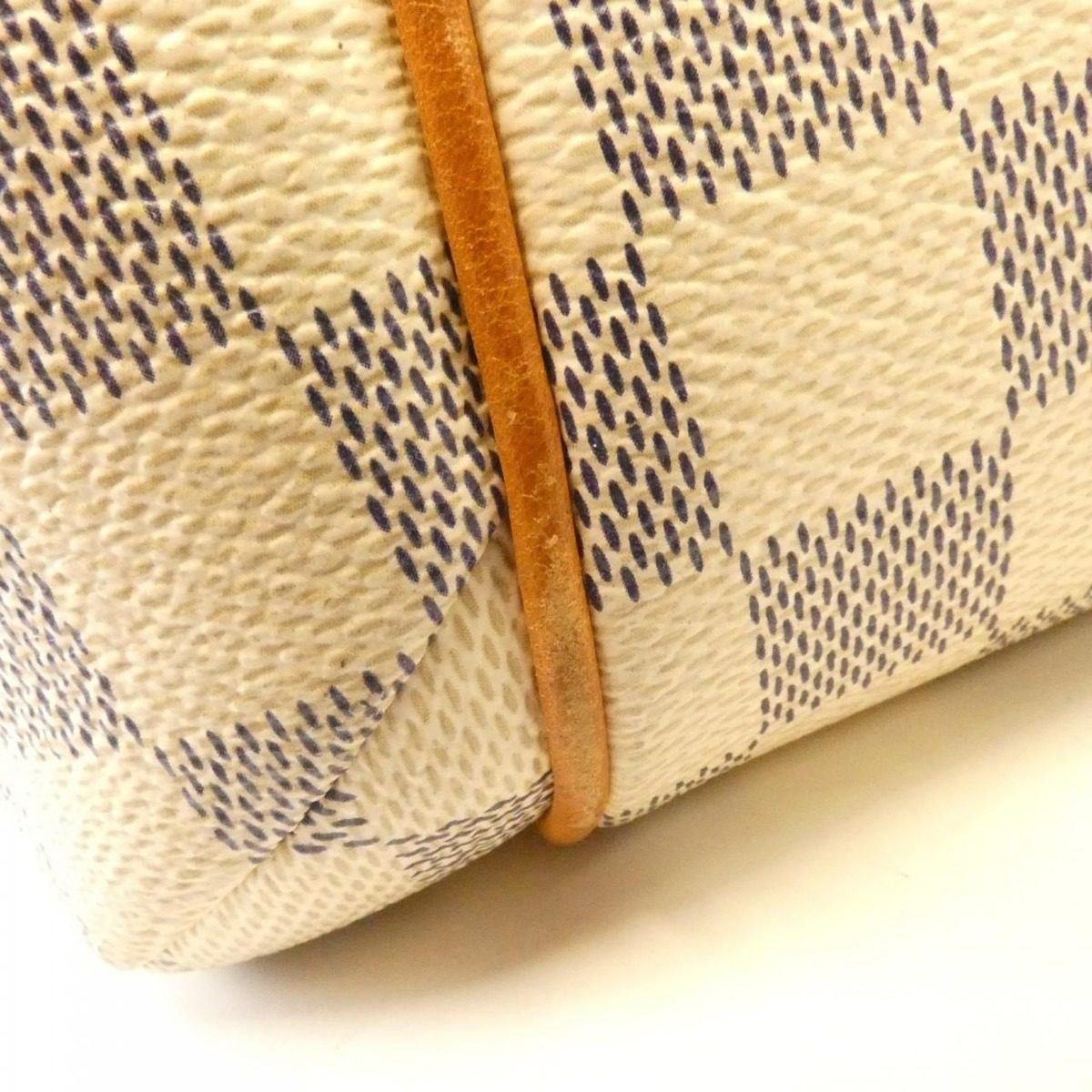 Louis Vuitton Damier Azur Totally PM Bag — view 3