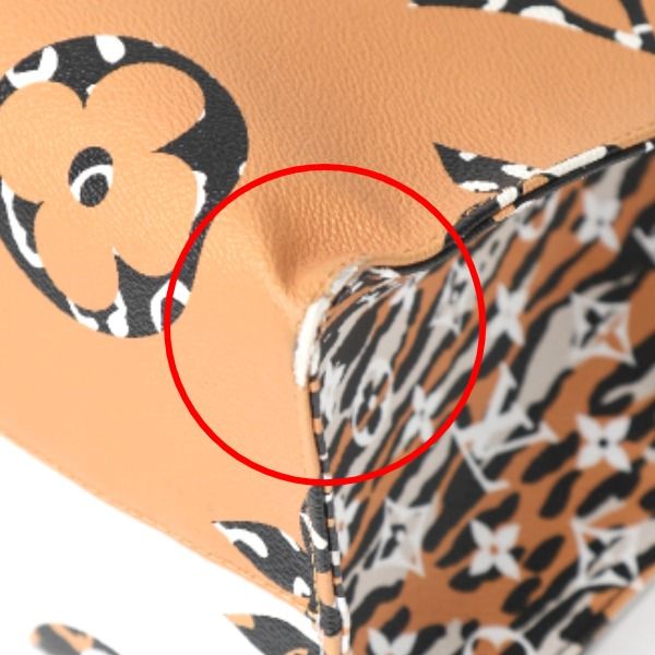 Louis Vuitton Monogram Jungle 2-Way On The Go GM Tote Bag — view 9