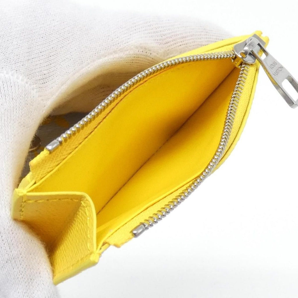 Louis Vuitton Monogram Glow Victor Wallet — view 6