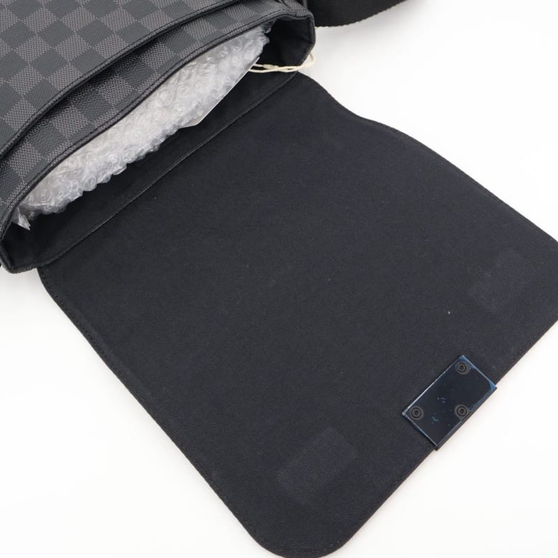 Louis Vuitton Damier Graphite District PM Shoulder Bag Messenger — view 9