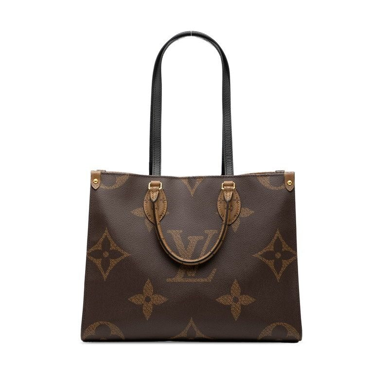 Louis Vuitton Monogram Giant Reverse On The Go MM Shoulder Bag