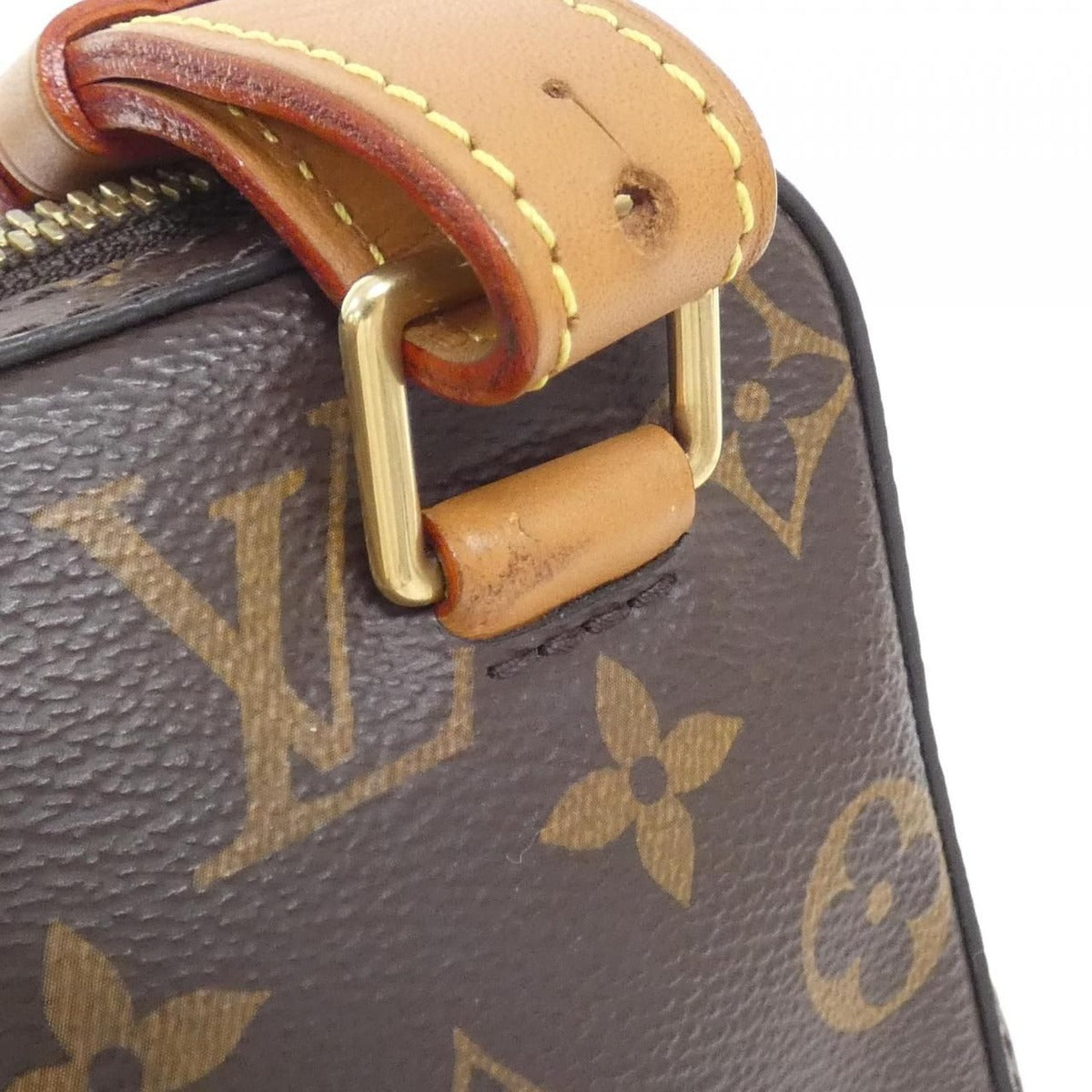 Louis Vuitton Monogram Soft Trunk Messenger PM Shoulder Bag Brown Marron — view 4