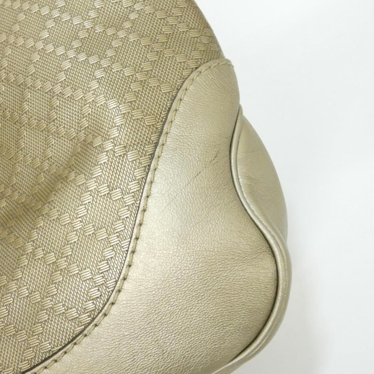 Gucci Shoulder Bag Leather Gold — view 4