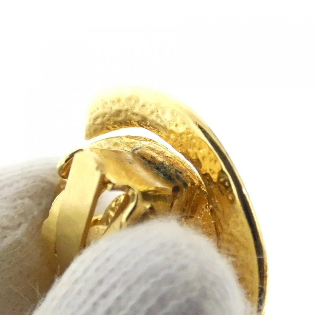 Chanel Vintage Earrings Gold — view 6