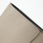 Louis Vuitton Portefeuille Capucines Compact Wallet Galet — view 5