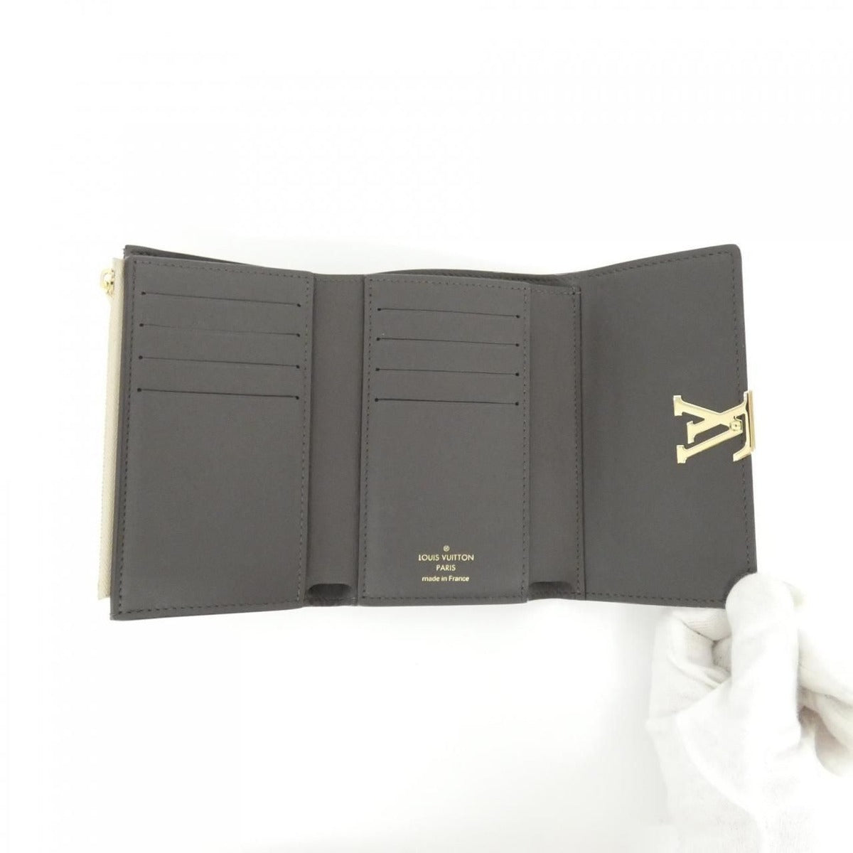 Louis Vuitton Portefeuille Capucines Compact Wallet Galet — view 6