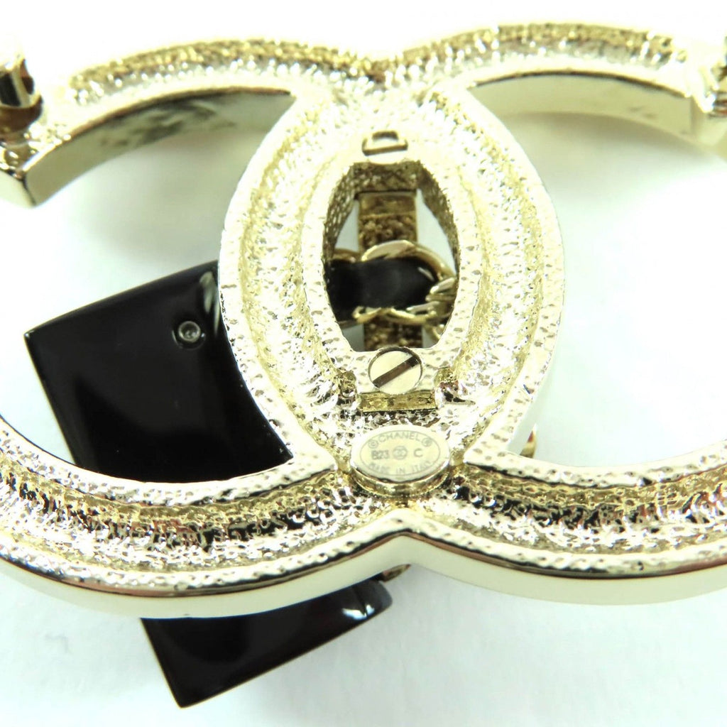 Chanel CC Logo Bag Brooch Gold Black Box Made — view 8
