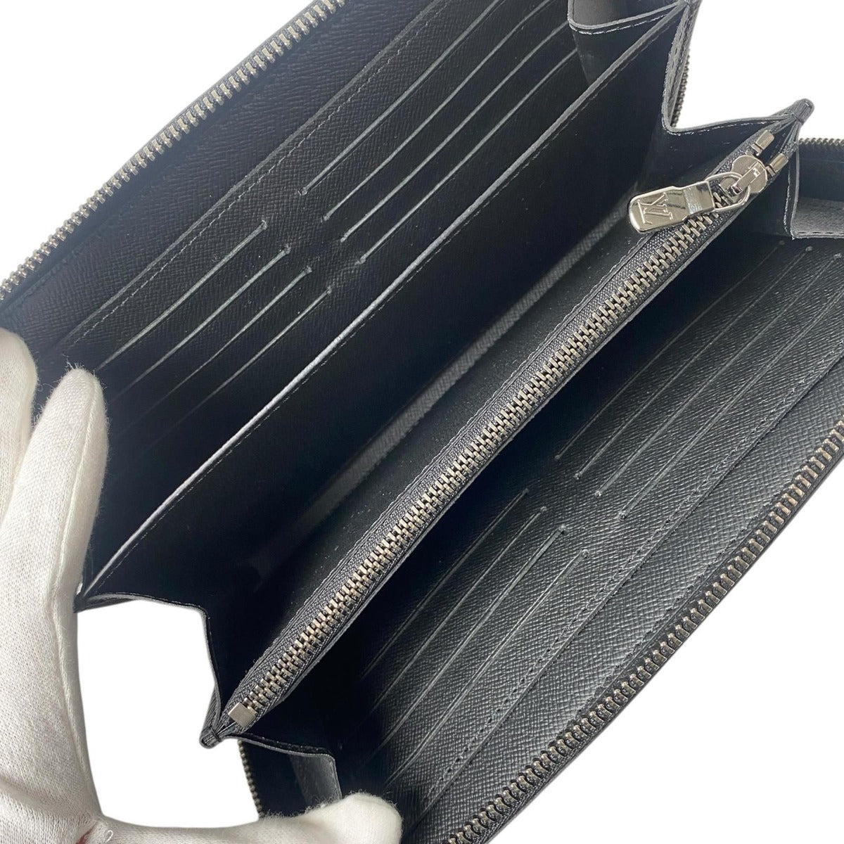 Louis Vuitton Zippy XL Wallet — view 6