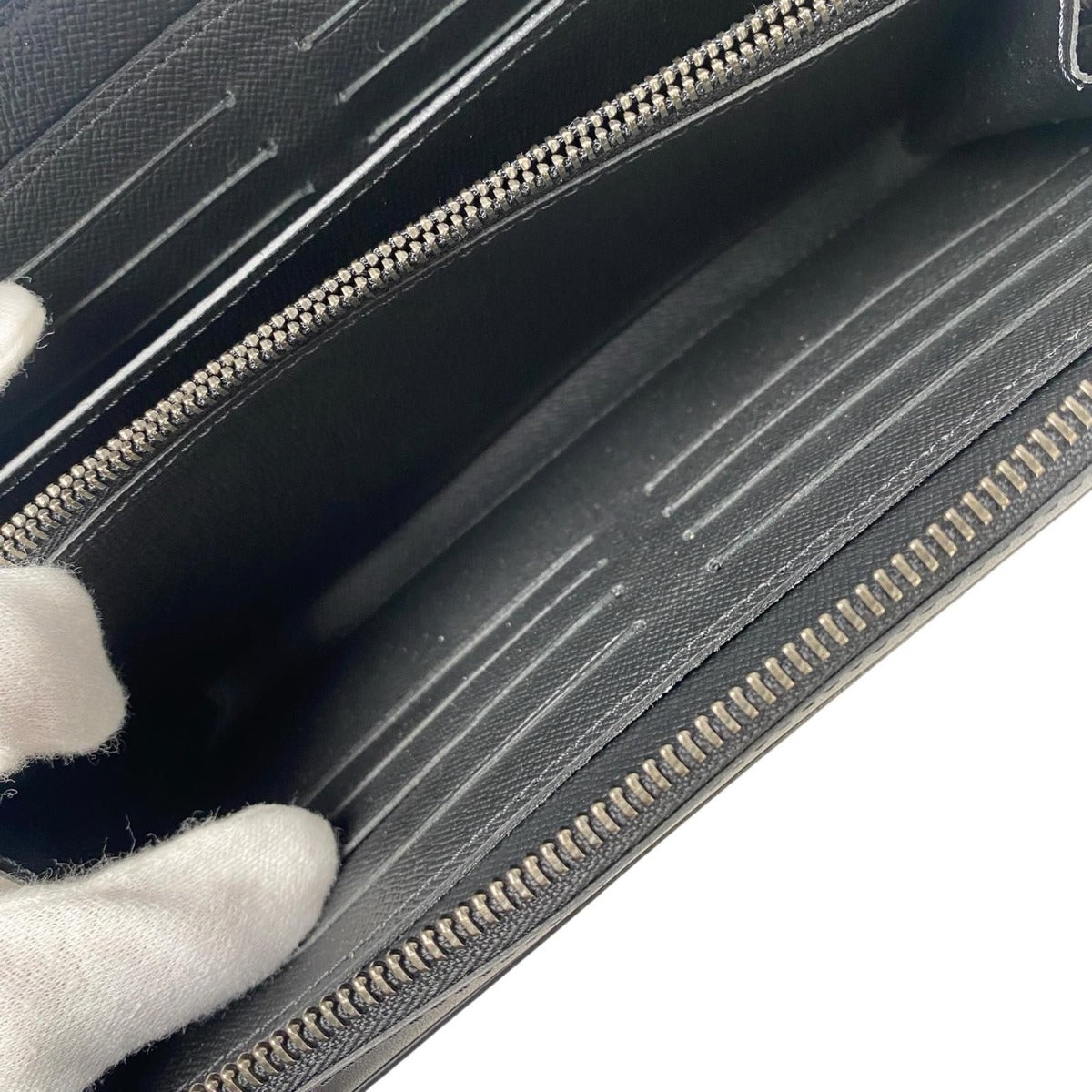 Louis Vuitton Zippy XL Wallet — view 8
