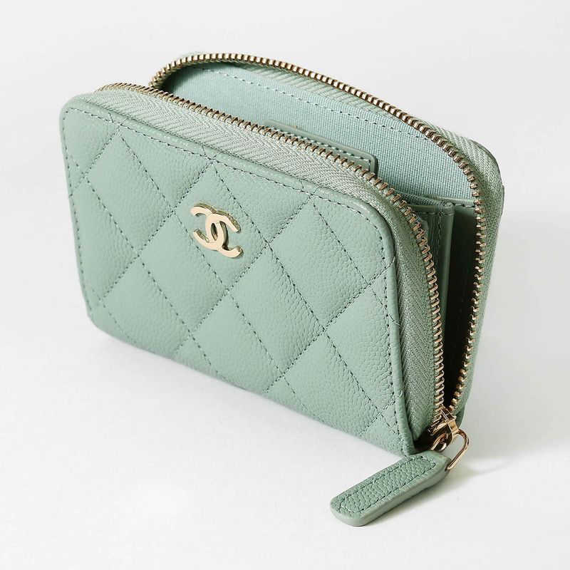 Chanel Coin Case Classic Zip Purse Mint Green — view 4