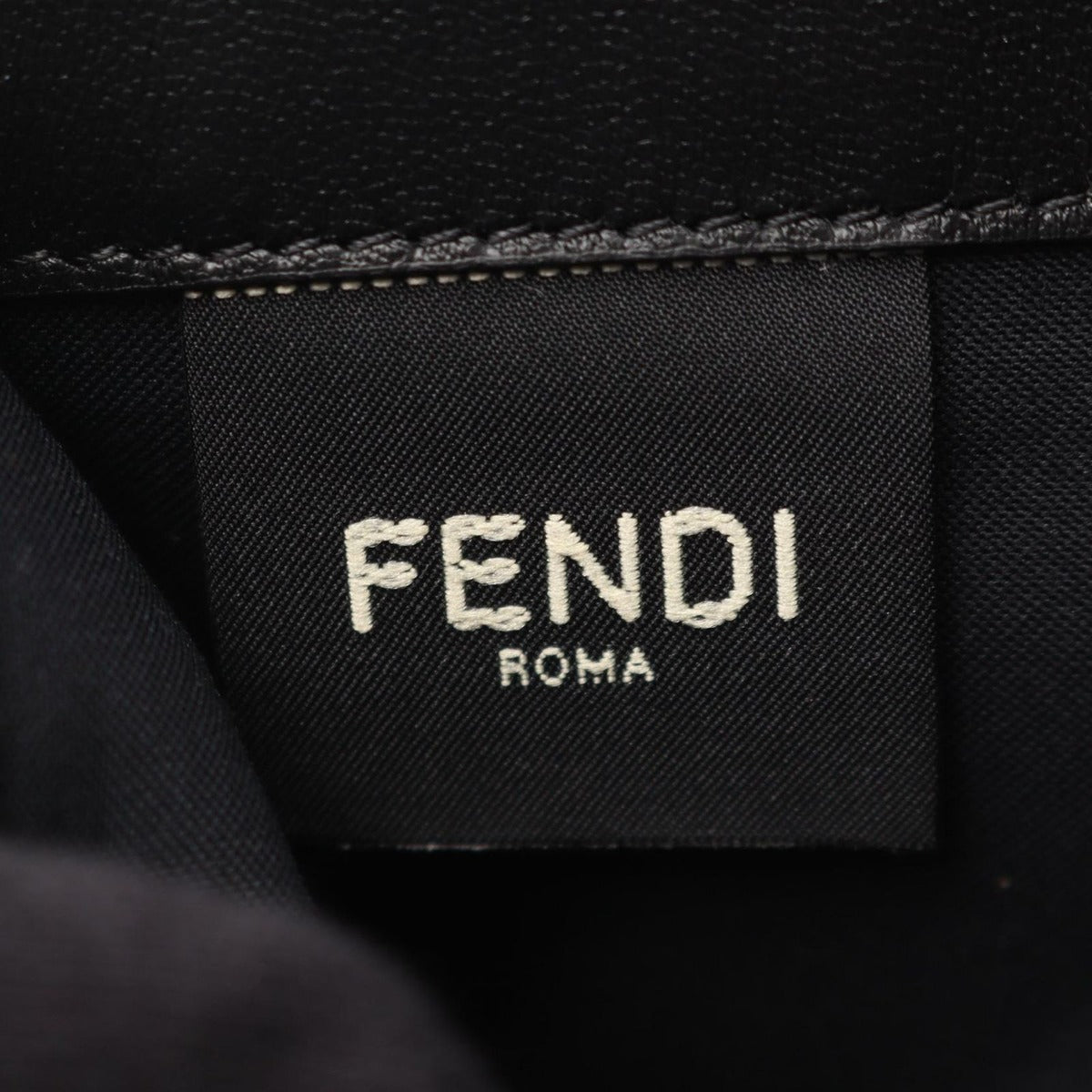 Fendi Shoulder Baguette Black Leather Chain Wallet — view 4