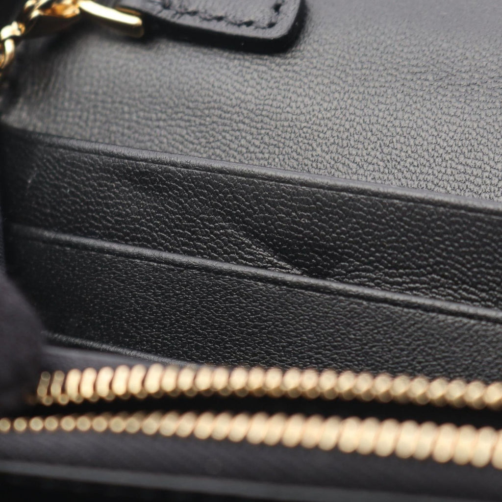 Fendi Shoulder Baguette Black Leather Chain Wallet — view 5