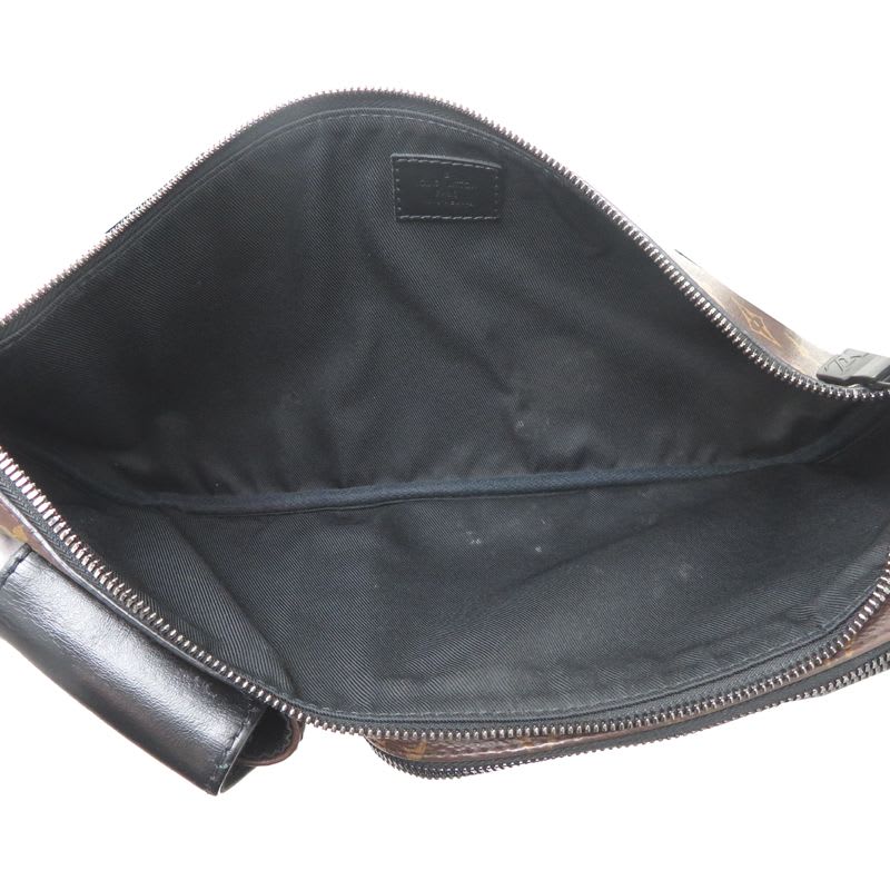 Louis Vuitton Waist Bag — view 7