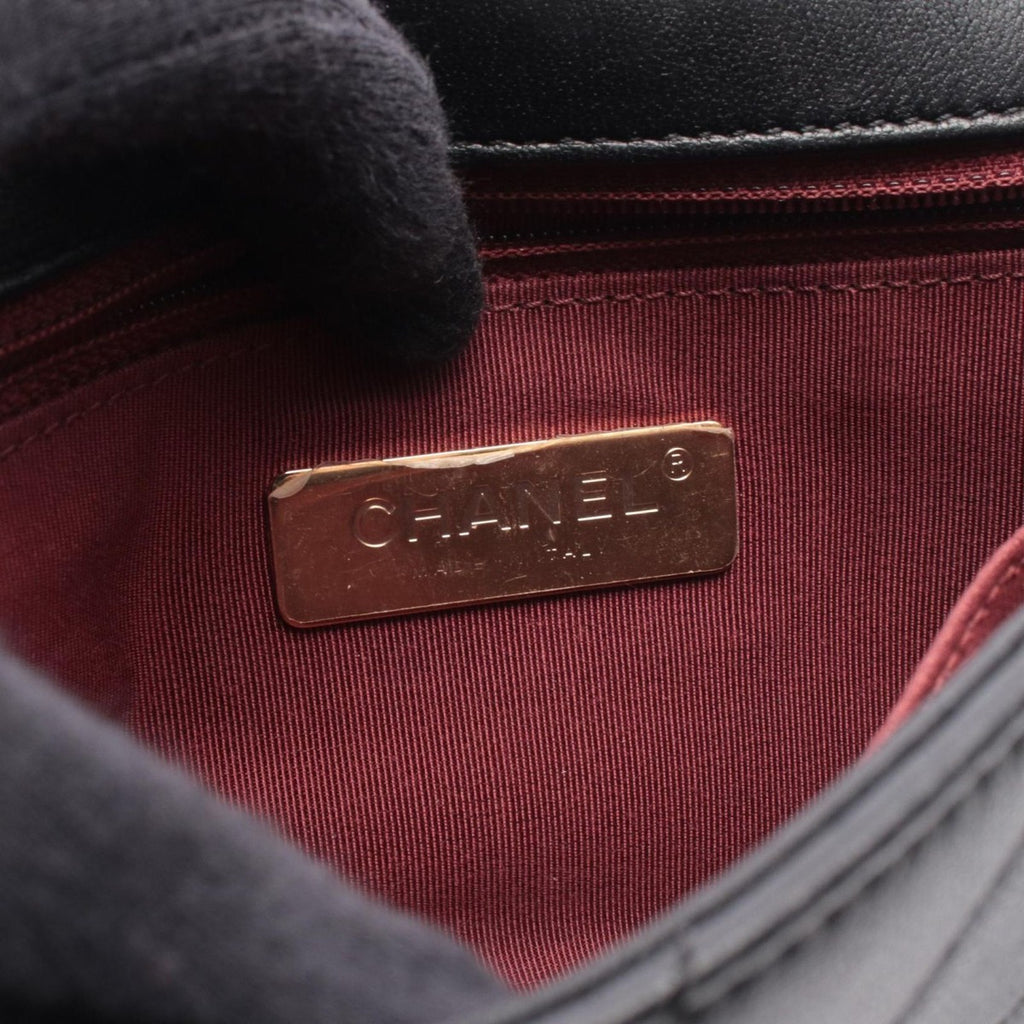 Chanel Waist Bag Black Lambskin Quilted — view 4