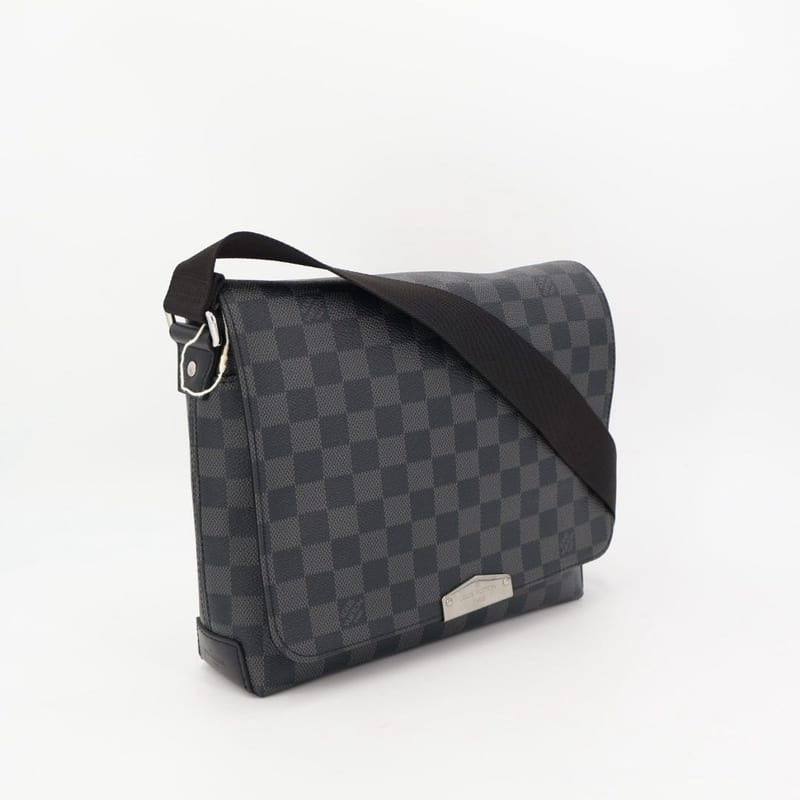 Louis Vuitton Damier Graphite Crossbody District PM NV2 Shoulder Bag
