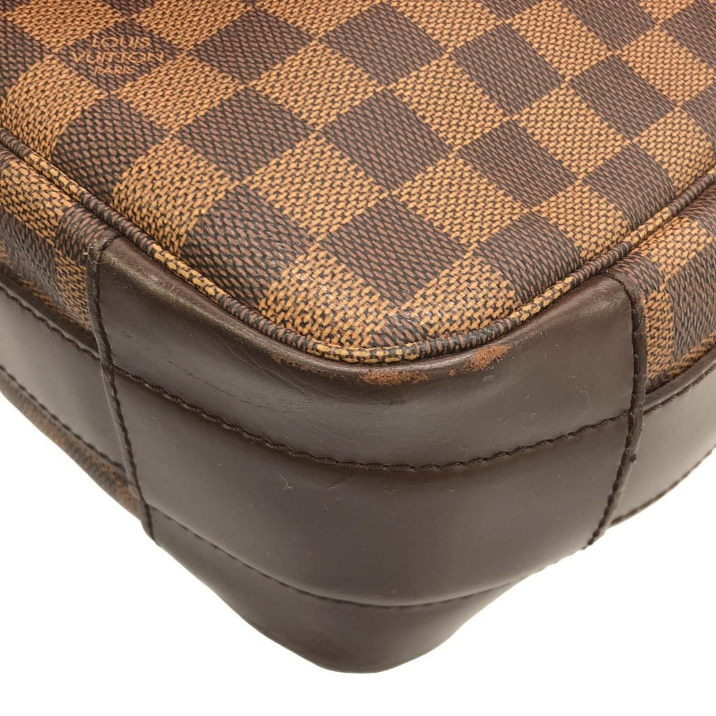 Louis Vuitton Damier Bastille Shoulder Bag — view 3