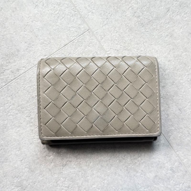 Bottega Veneta Trifold Wallet Intrecciato Leather Gray Men Women Compact — view 5