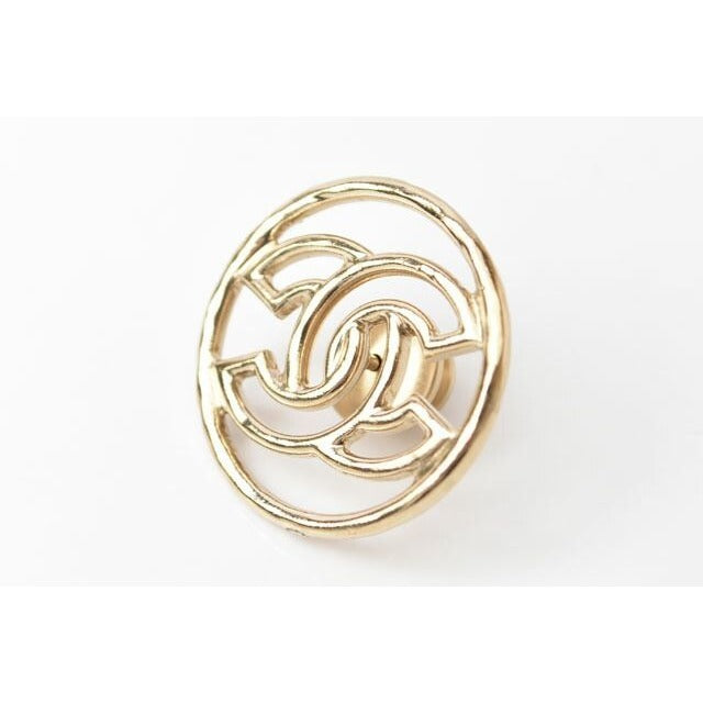 Chanel Brooch Pin Circle Coco Mark CC — view 3